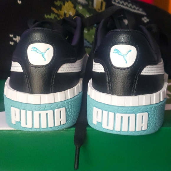 BNIB Cali Jr. - "Black Milky Blue" - Picture 3 of 7